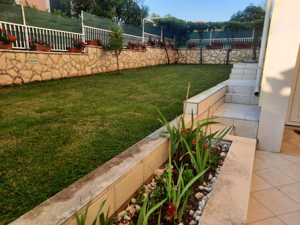 Apartmani Anita Бродарика Екстериор снимка